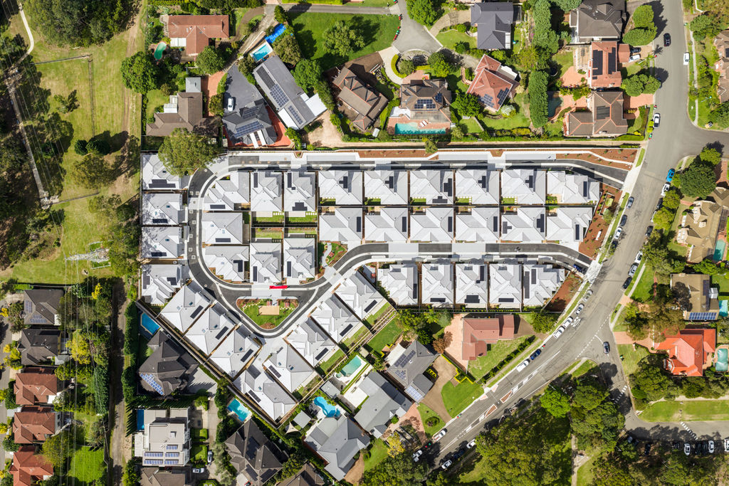 Louis Carr Hosts Community Open Day at Hillview